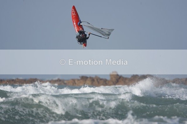 WS 091108-233 - Windsurfing