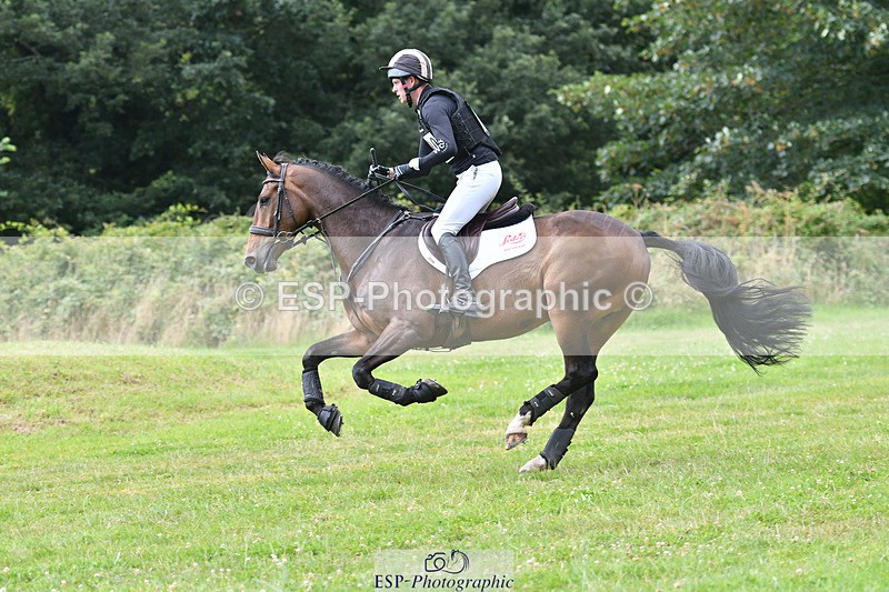 240804-122603-12498 - 320-Tom_Rowland-VICTOREMZ_MISSION