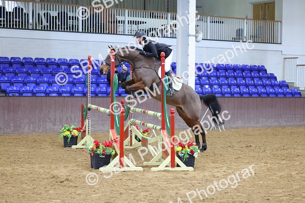 1I0A4793 - Class 9 - Senior Newcomers/ 1.10m Open