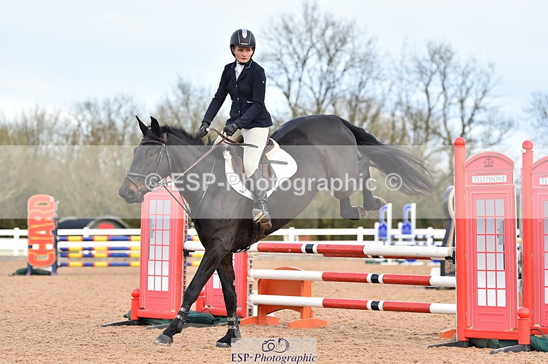 231122A-100824-00013 - Cls 1 British Novice & 90cm Open