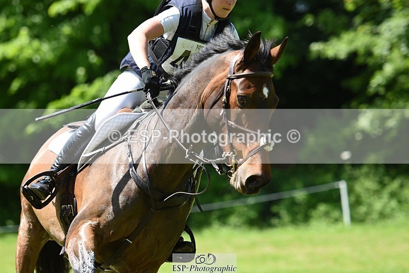 230528-112356-16188 - 407-KING_OF_THE_SWINGERS-Louise_Bradley-XC