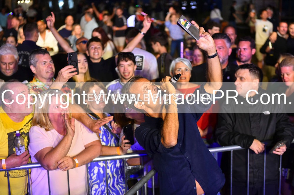 SH4_8645 - Pat Sharp.