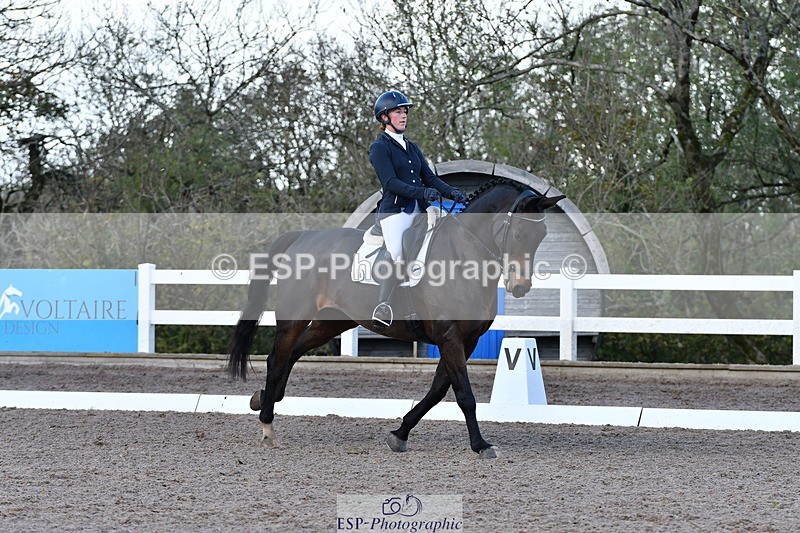 231104A-124012-00512 - Cls 12 Music Medium