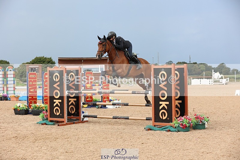 250911-112721-00972 - Cls 2 Snr Newcomers