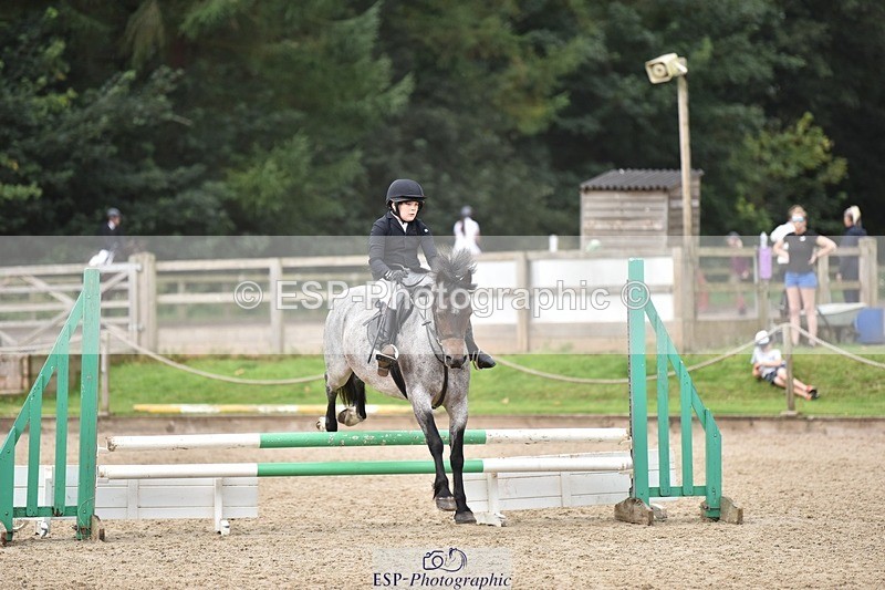 240802-101446-00756 - 70cm Round 1