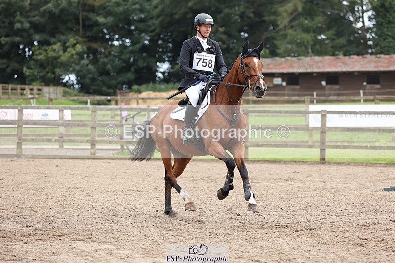 240804-163845-16982 - 758-Christopher_Wincer-CASA_COMQUEST