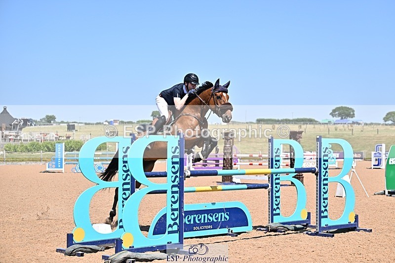 260708-142337-00605 - Foxhunter and 1.20m