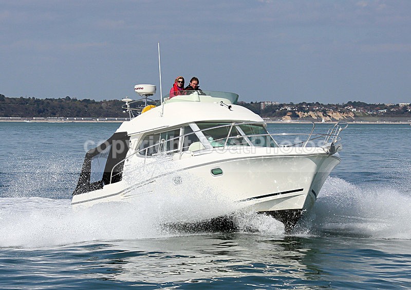 140418 WANDERING STAR JEANNEAU MERRY FISHER WT7A8542 - Flybridge Cruisers