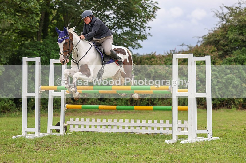 3E7A8008 - Class 7: Senior Newcomers/1.10m open