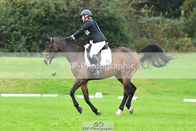 241024-141011-04425 - 413-Sophie.Westmore-CALCOURT.LEONARDO