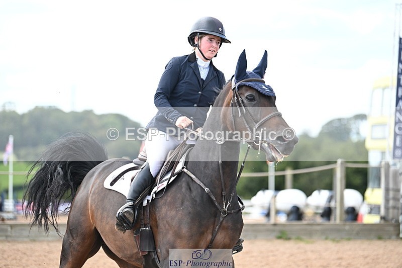 240913A-144029-04886 - Cls 17 National 1.30m Open