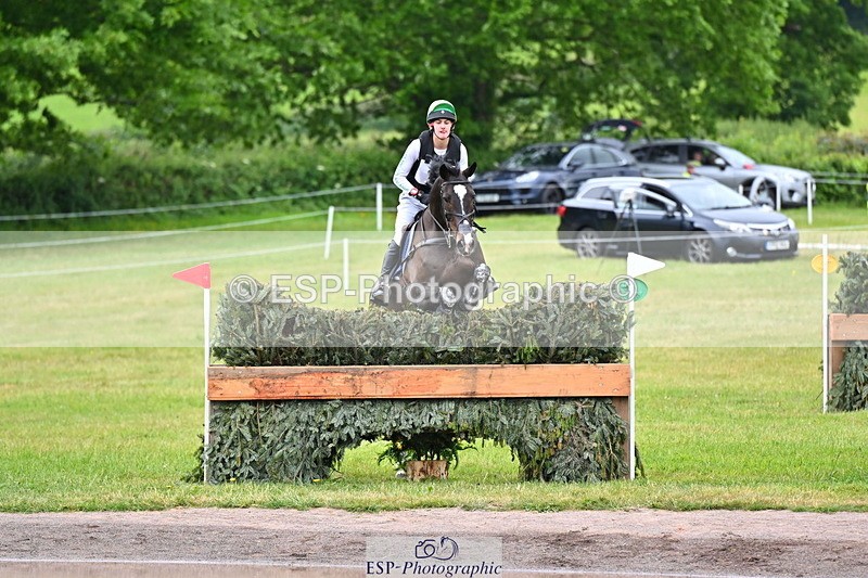 250524A-095504-08830 - A-012-Archie.Tulloch-ZIPPED.UP