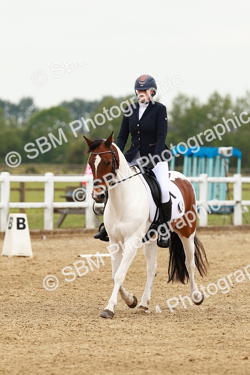 SBM_001059 - Class 6 - Novice 4