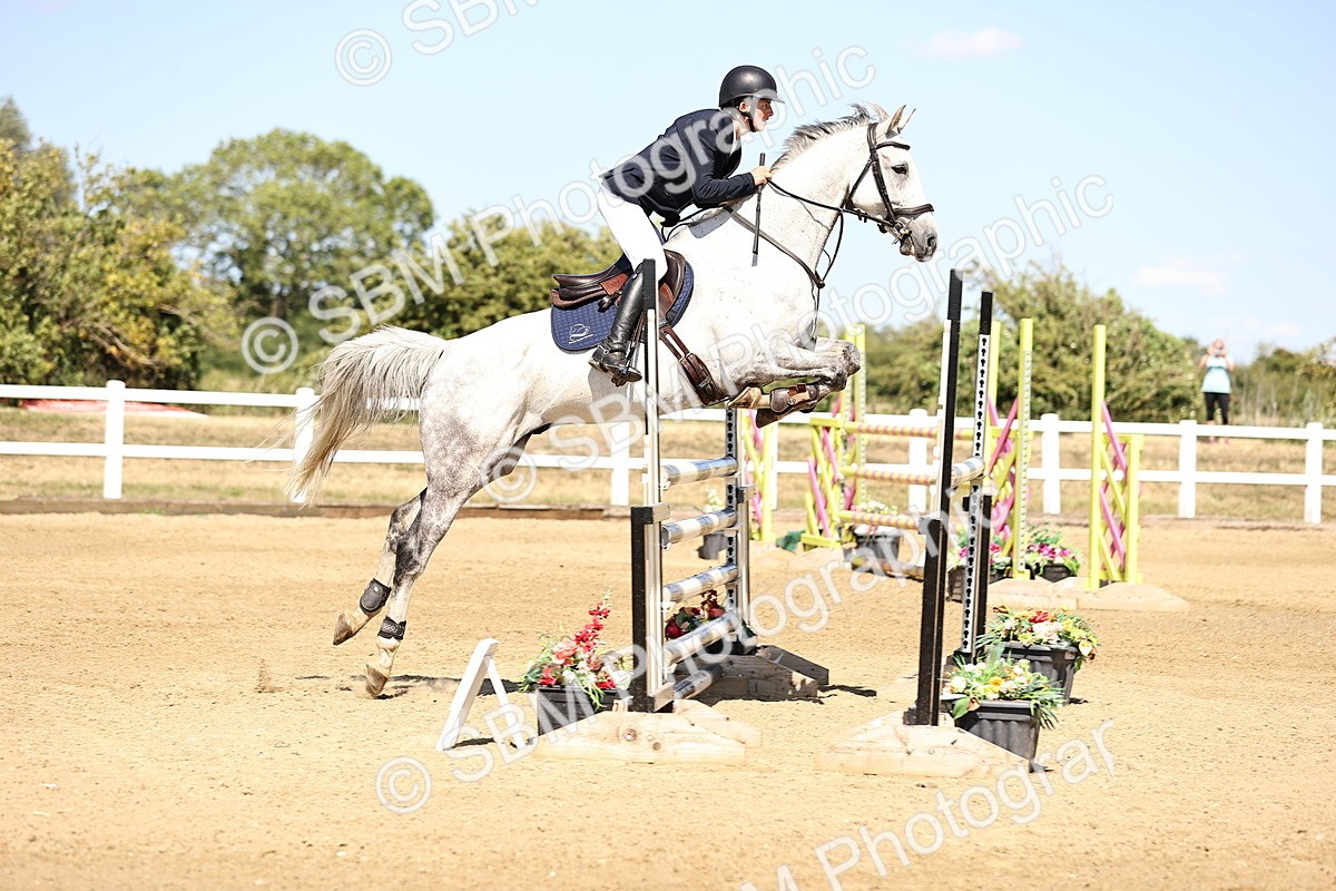 SBM_015267 - Class 16 - Senior foxhunter - 1.20m Open