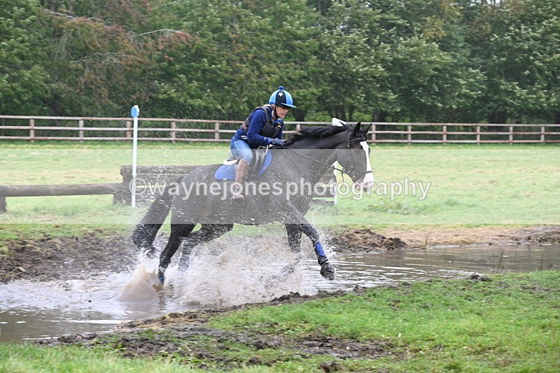 WJ6_9360 - Time at Photographer 14:46 to 14:57