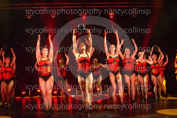 00171 - Show Me How Your Burlesque