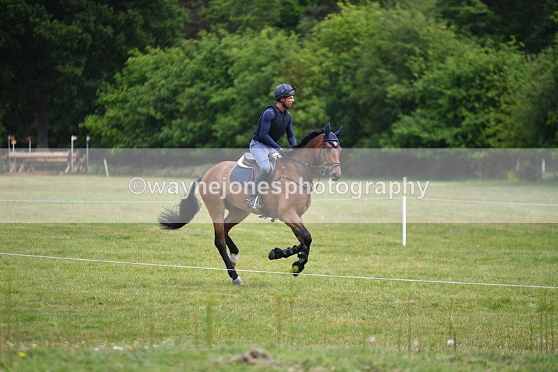 WJ5_5087 - Time 12:04 to 13:05