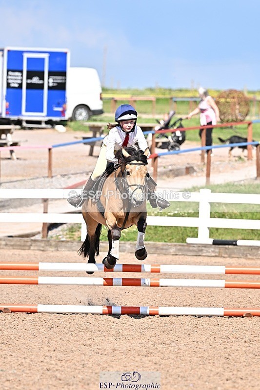 250513-160427-00143 - Clr Rnd & 60cm