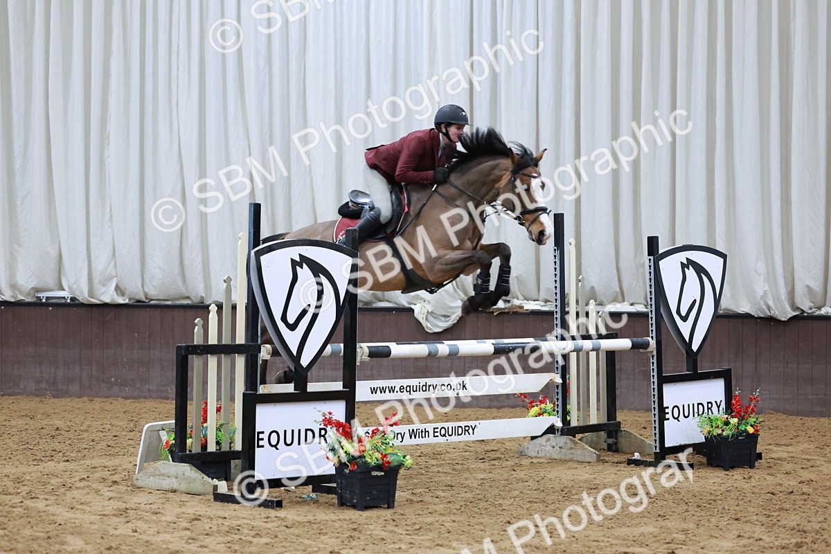 SBM_007759 - Class 24 - Nupafeed Supplements Senior Discovery/ 1m Open