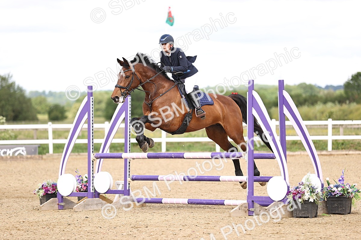 SBM_006541 - Class 16 - Senior British Novice - 90cm