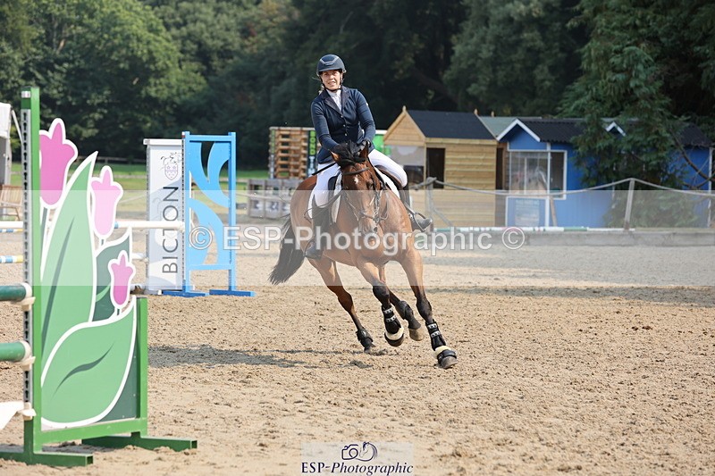 250816A-103438-00763 - Cls 3 Snr British Novice