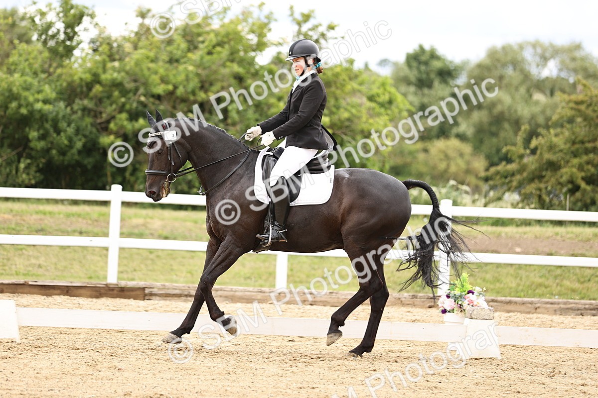 SBM_002045 - Class 2 - Novice 4 - 10.36-11.39