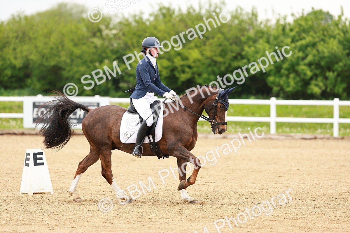 SBM_004987 - Class 15 - Novice 5