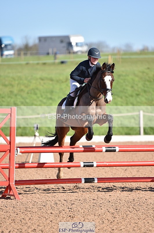 240306A-104500-00831 - Cls 1 British Novice and 90cm Open