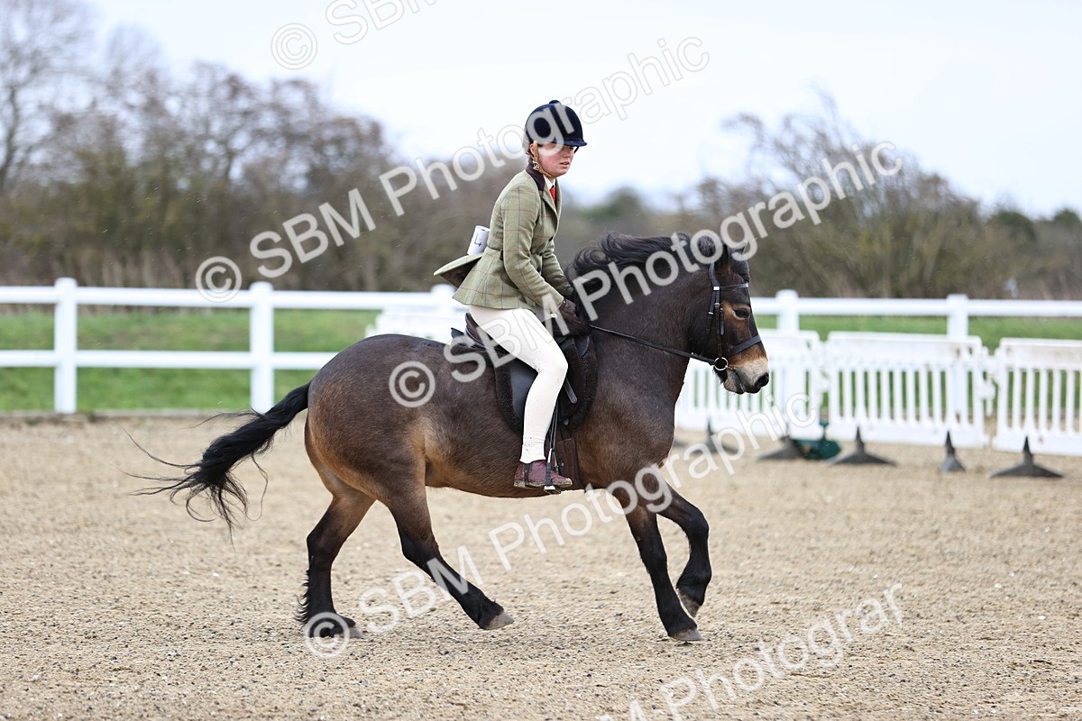 SBM_007458 - Class 31-32 - M&M Confined Novice Small-Large