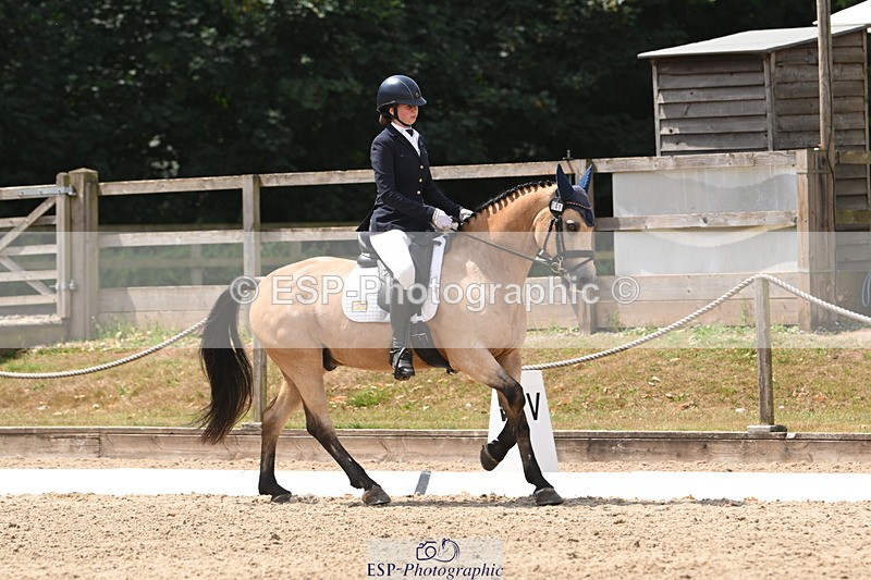 250719A-125531-05172 - 141-Chloe.Dunn-Towerhill.Shamie