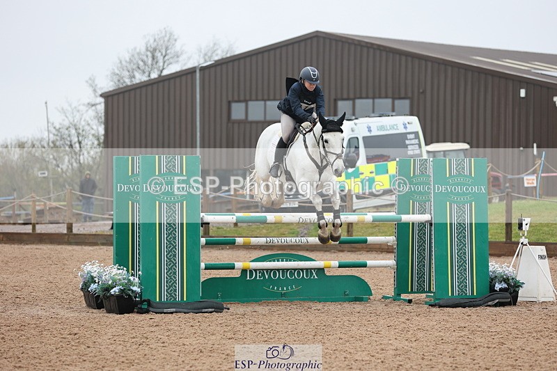 250418-152837-06152 - 319-Flora.Lickiss-MR.MONTY.DON