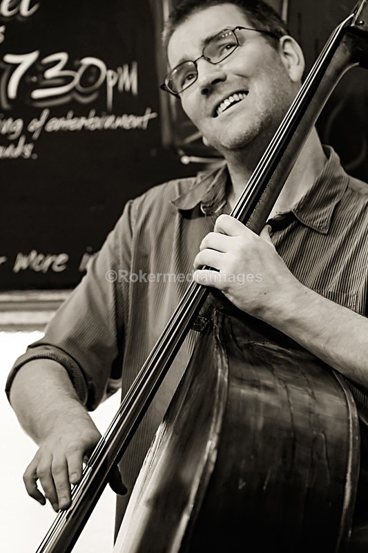  - Roger Beaujolais Italian Trio