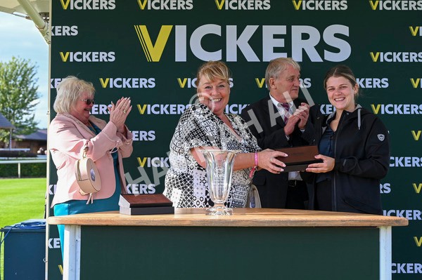 230923-Race 5-Vintage Clarets-3550 - Race 5 4.20pm Vickers.Bet Handicap
