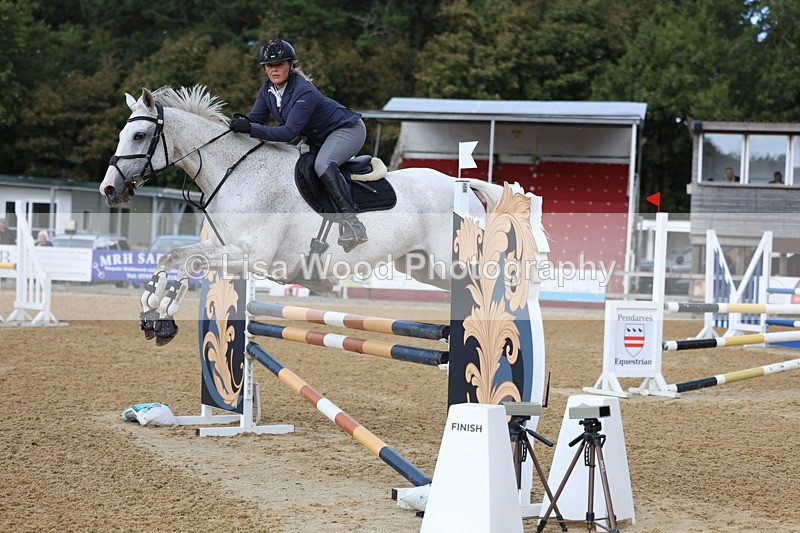 3E7A0085 - Class 11: Senior Discovery/1m open