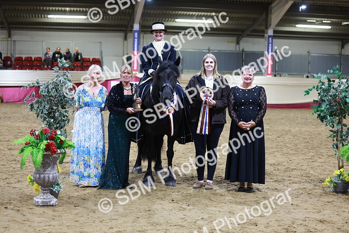 SBM_21461 - Class U - Costume Confour Champ