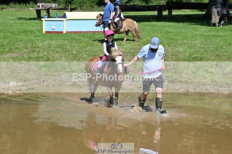 240728B-111430-01230 - Gemma's Group XC