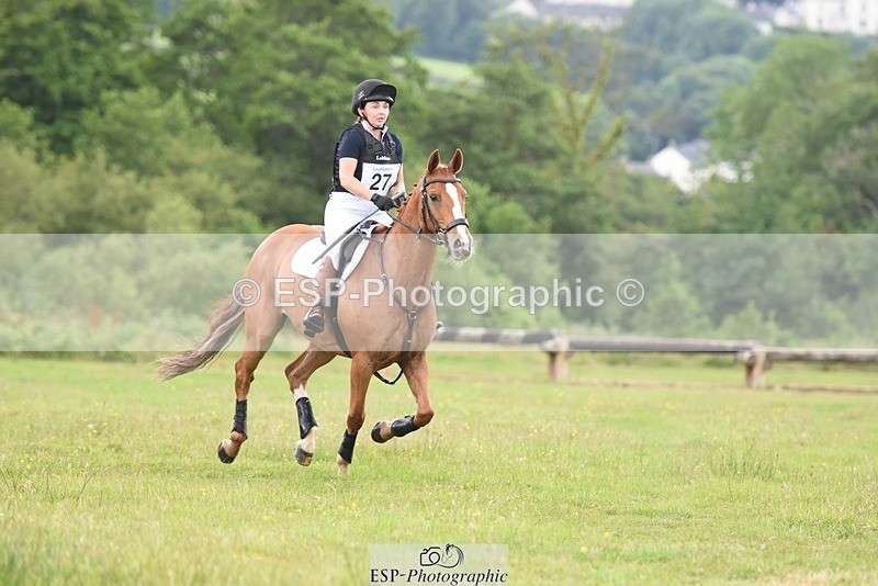 230625-120526-03705 - XC 90cm 12.00 to 13.00