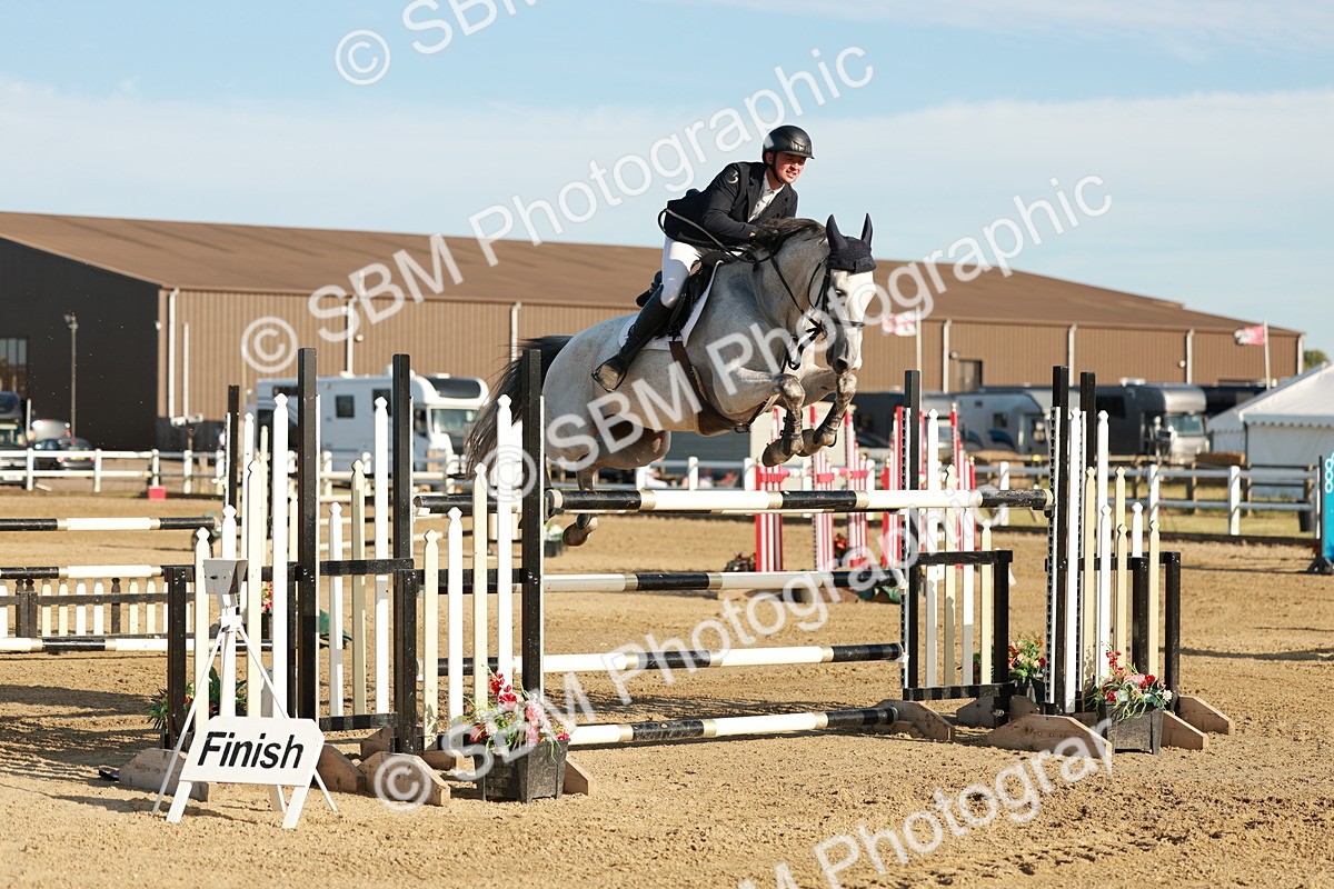 SBM_008897 - Class 6 - National 1.30m 1.40m Open Handicap