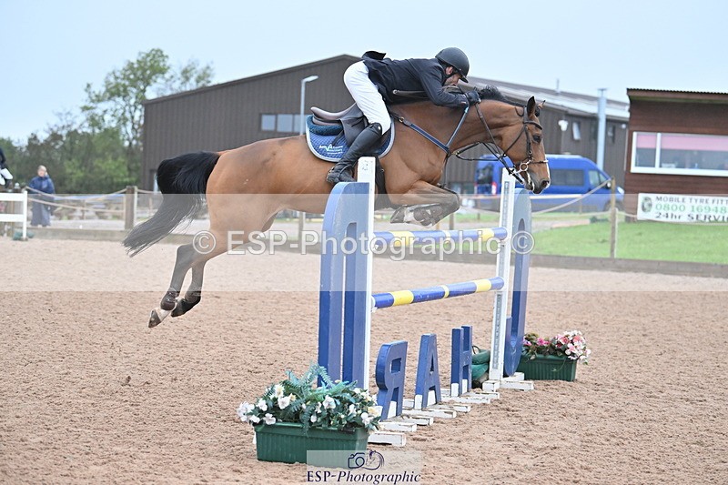 231013A-162553-03321 - Cls 10 National 1.30m Open