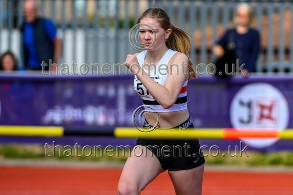 Age25SAT-926069 - Field Female Set One