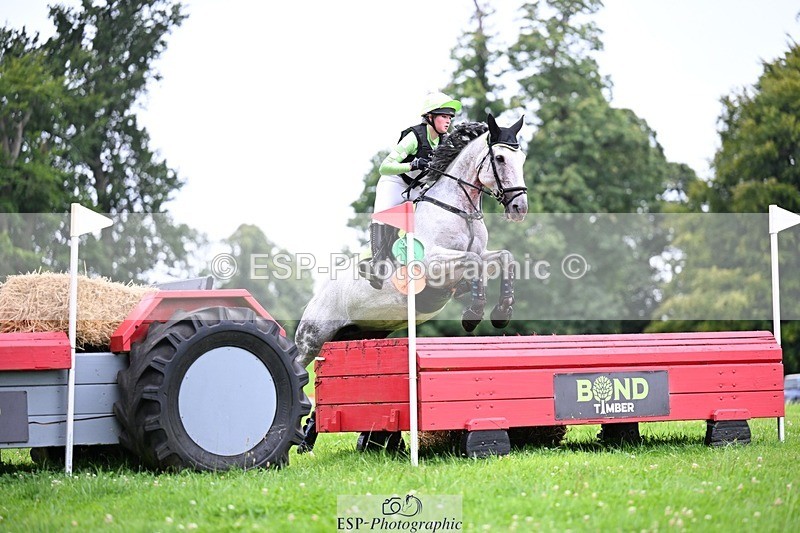 240803-120403-03063 - 017-Caitlyn_Faull-PENNINEVIEW_SUMMER