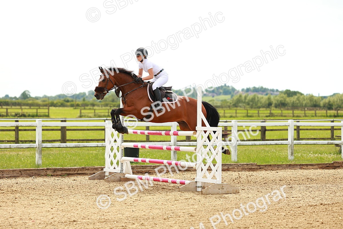 SBM_002335 - Class 4 - Senior Newcomers - 1.10m