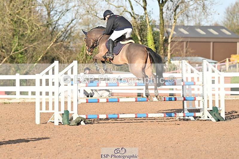 231210A-134745-02686 - Cls 20 Newcomers & 1.10m Open