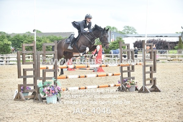 JAC_4046 - CLASS 4 - SAT -Senior Newcomers/ 1.10m Open