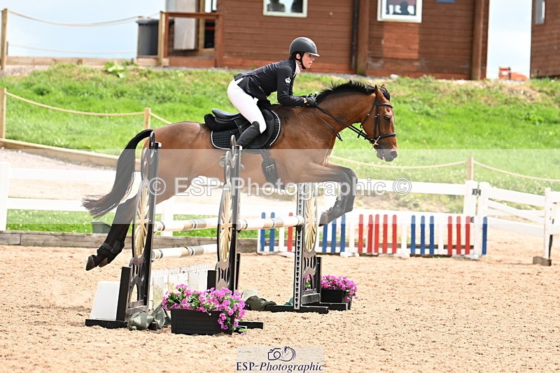 240802A-132951-04606 - Cls 25 1.05m Amateur Qualifier