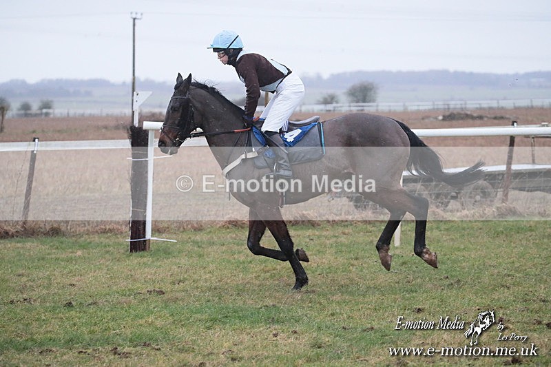 PtP 260125 705 - Cocklebarrow Point-to-Point racing with the Heythrop Hunt 26/01/25