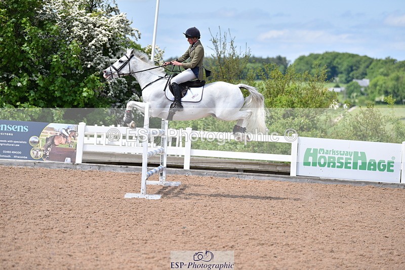 230531A-121727-00256 - Cls 4 Newcomers & 1.10m Open