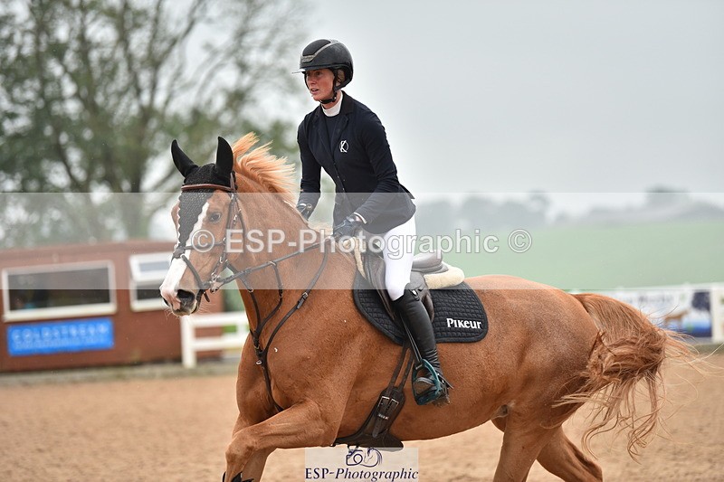 231011A-143648-00736 - Cls 5 Foxhunter & 1.20m Open