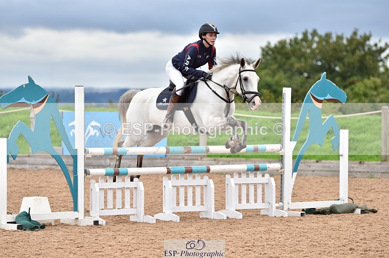 230808A-183010-00579 - 90cm