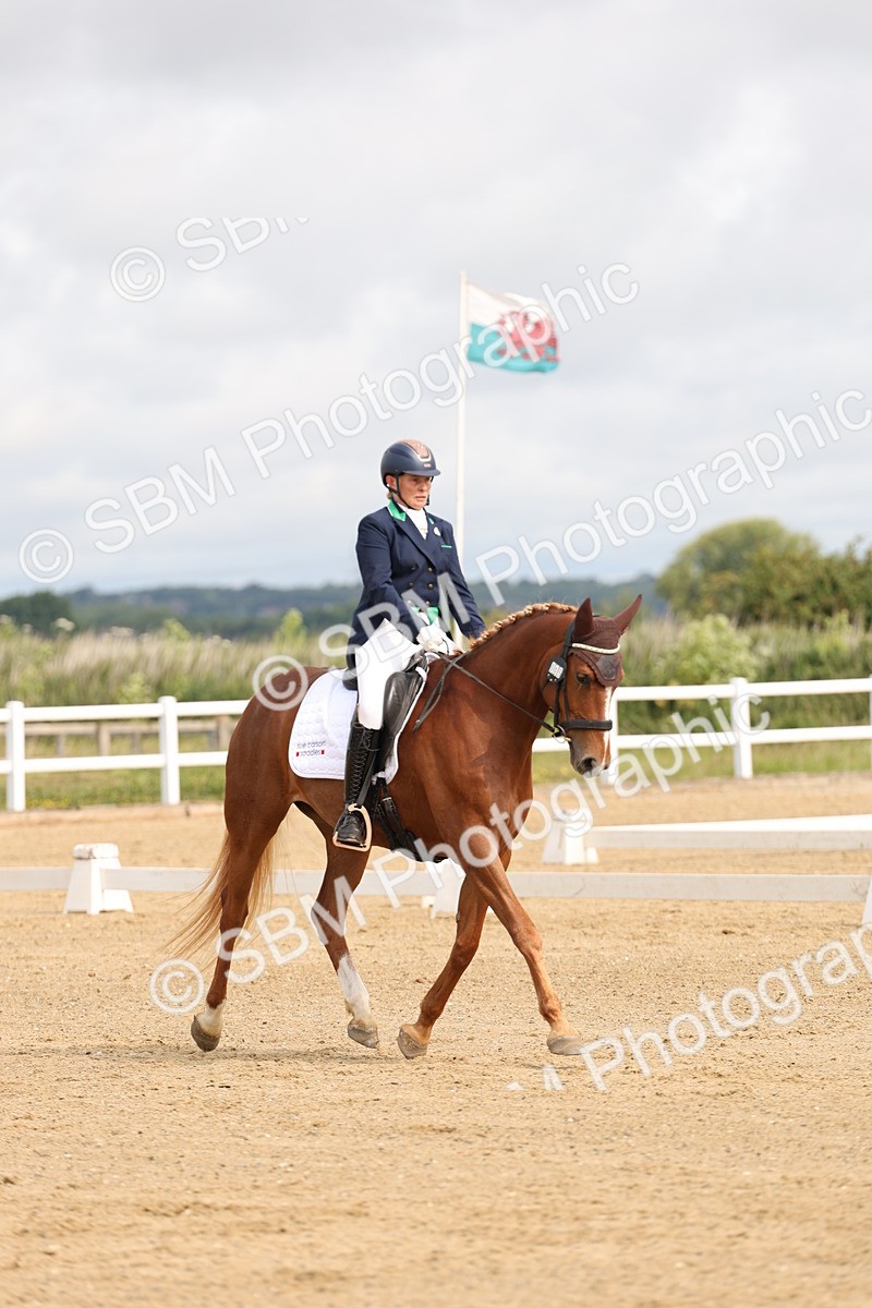 SBM_001126 - Class 1 - Prelim 4 - 8.00-10.20